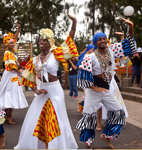 Resistencia, territorio y autonomía: el imperativo de crear políticas públicas para la defensa del territorio biocultural garífuna en la Laguna de Zambuco, municipio de Esparta, Honduras.